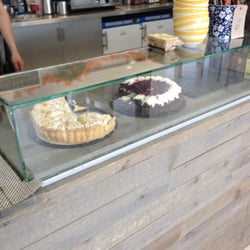 Penelope's Deli - Cakes by the slice