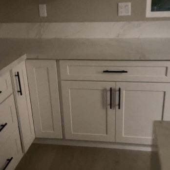 Premium Cabinets - Kitchen & Bath Near Me - Tustin, California