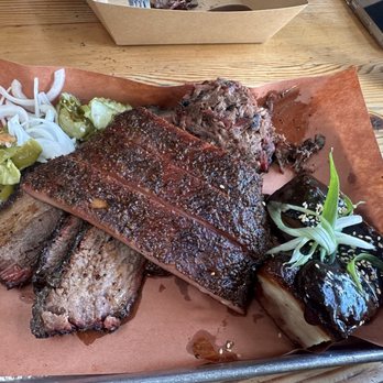 Moo's Craft Barbecue - Mixes of everything - Barbeque Near Me - Los Angeles, California