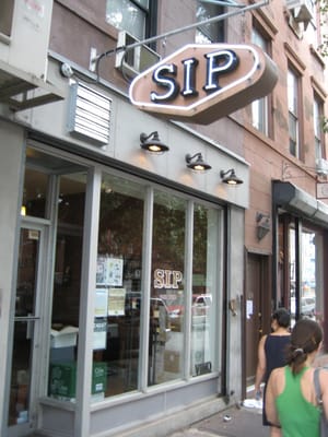 Sip Wine & Spirits by null