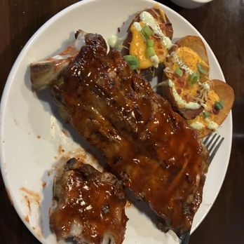 Dee Jay's BBQ Ribs & Grille - Collier - Half rack - Barbeque Near Me - Bridgeville, Pennsylvania