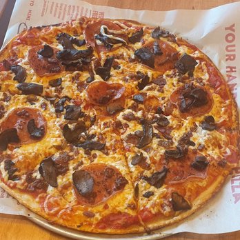 Score Pizza - Pizza Near Me - Newmarket, Ontario Score Pizza - Pizza Near Me - Newmarket, Ontario