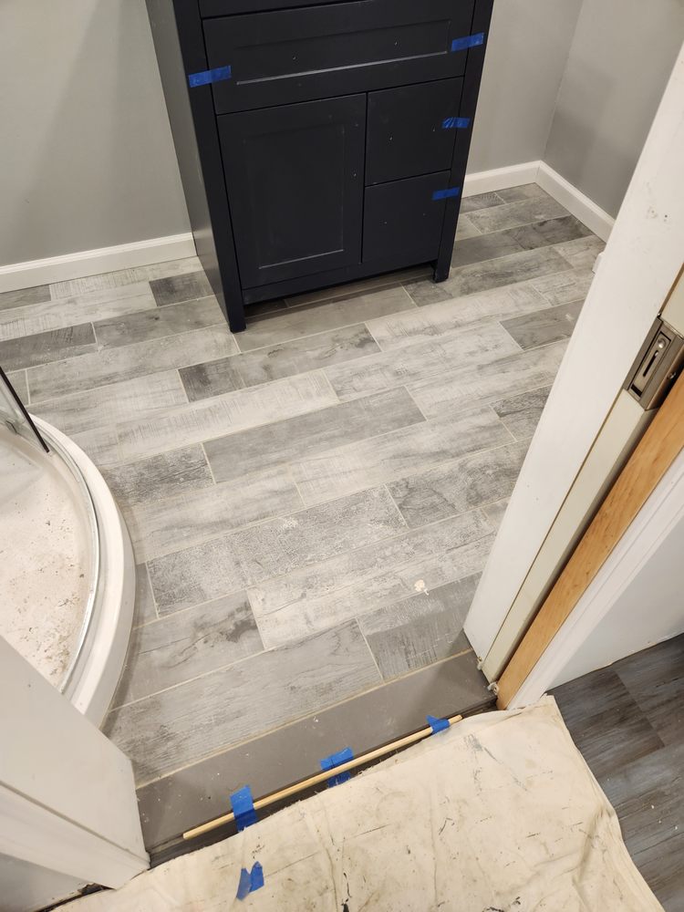 Slide of I Know A Guy Services