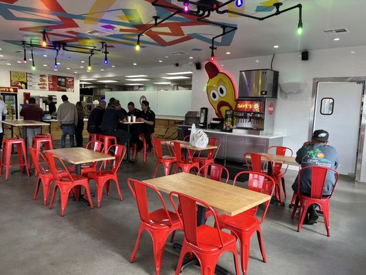 Dave's Hot Chicken by null