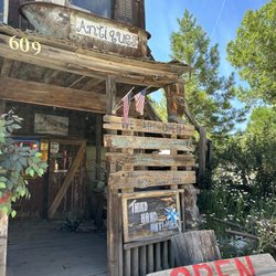 Back In Time Antiques & Collectables