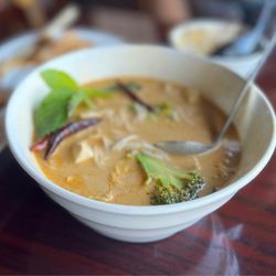 Chai Thai Noodles - Oakland - Kaopoon with veges