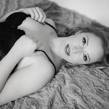 Blush Angels Boudoir - Copyright: Blush Boudoir 2016 - Boudoir Photography Near Me Blush Angels Boudoir - Copyright: Blush Boudoir 2016 - Boudoir Photography Near Me