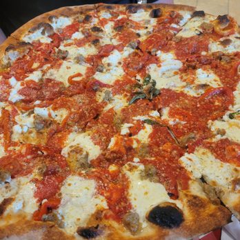 Grimaldi's Pizzeria - Brooklyn Bridge Pizza - Pizza Near Me - Ankeny, Iowa Grimaldi's Pizzeria - Brooklyn Bridge Pizza - Pizza Near Me - Ankeny, Iowa