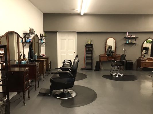 Walk-In-Haircuts, 865 W Central Ave, Sutherlin, OR 97479, US