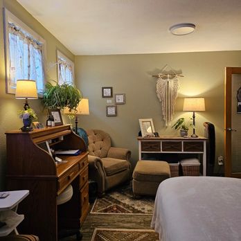 Saving Grace Center for Healing and Wellness - Desk - Massage Therapy Near Me - Mukwonago, Wisconsin Saving Grace Center for Healing and Wellness - Desk - Massage Therapy Near Me - Mukwonago, Wisconsin