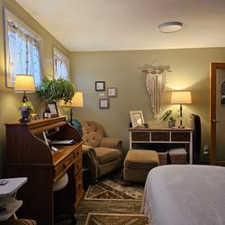 Saving Grace Center for Healing and Wellness - Desk