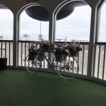 La santa vaca - Decor - Breakfast & Brunch Near Me