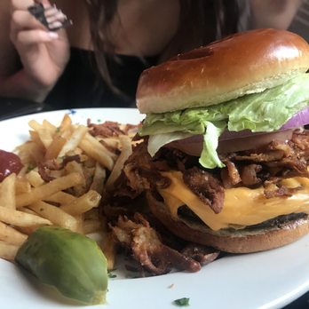 Rockin Fish - Gastropubs Near Me - Northport, New York Rockin Fish - Gastropubs Near Me - Northport, New York