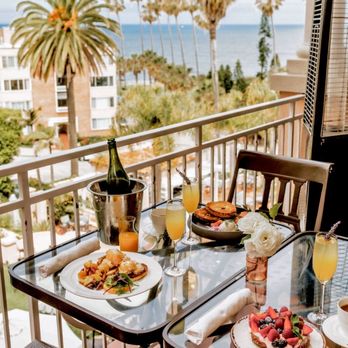 La Valencia Hotel - Brunch - Hotels Near Me - La Jolla, California La Valencia Hotel - Brunch - Hotels Near Me - La Jolla, California