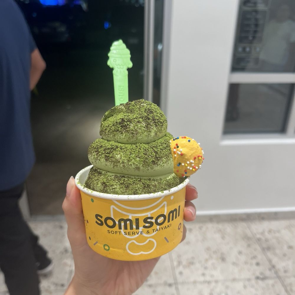 Somisomi - Matcha in a cup with macaroon and matcha and Oreo powder - Desserts Near Me - Temecula, California Somisomi - Matcha in a cup with macaroon and matcha and Oreo powder - Desserts Near Me - Temecula, California