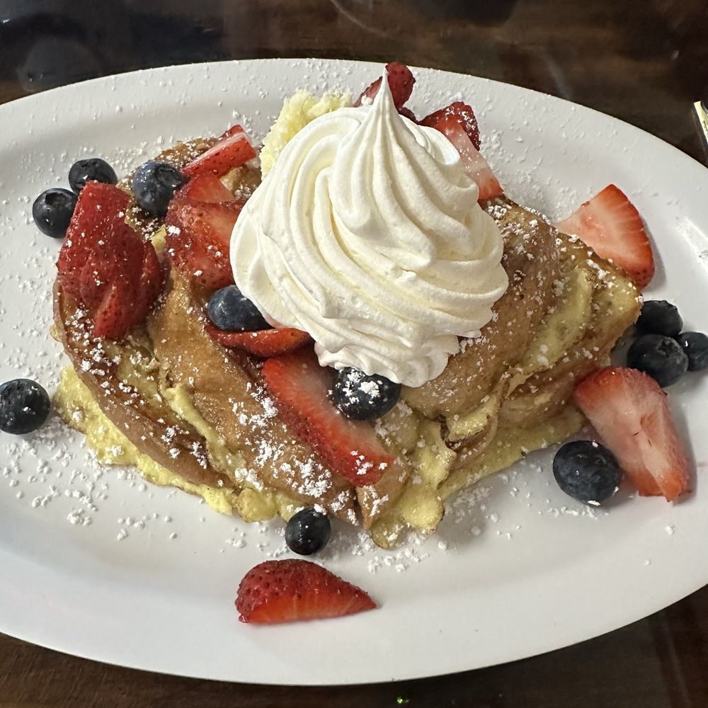 The Dugout Cafe - Breakfast & Brunch Near Me - Venice, Florida The Dugout Cafe - Breakfast & Brunch Near Me - Venice, Florida