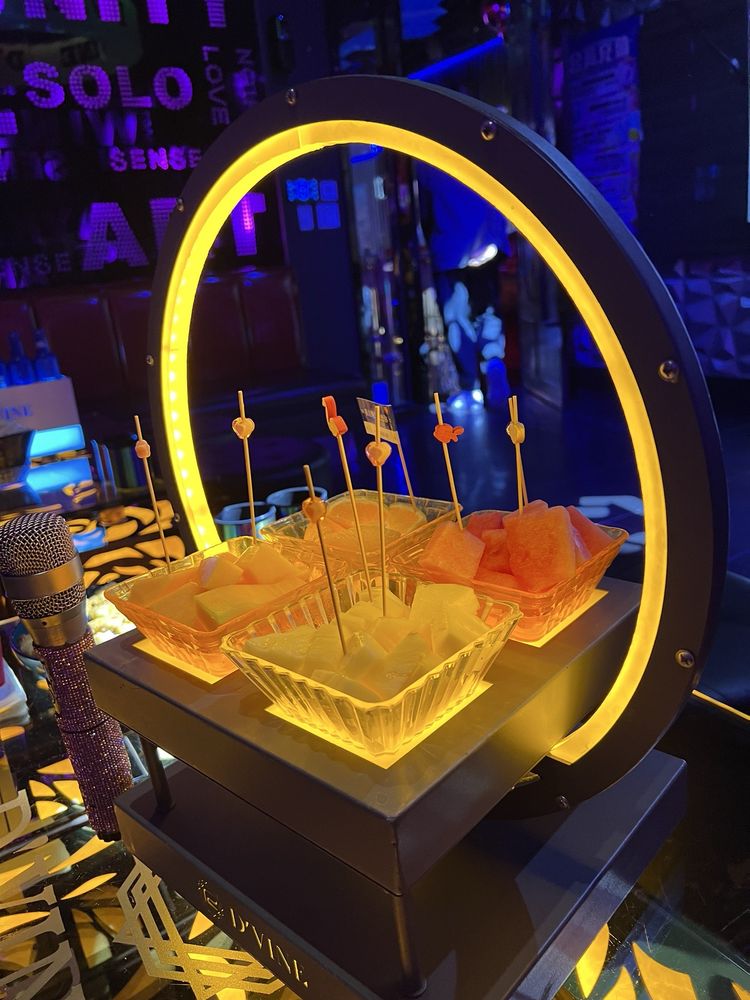 D'vine Karaoke & Restaurant