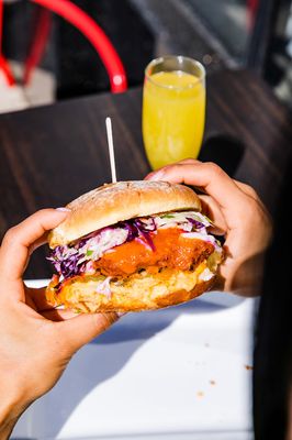 Eat This Café - Hollywood Brunch Spot: Breakfast, Lunch, Bottomless Mimosas by null