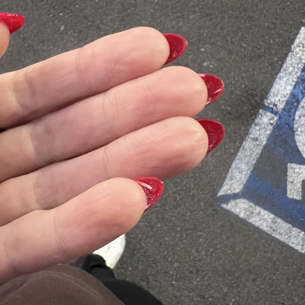 Vdara Nails Lounge - This is unacceptable - Nail Salons Near Me - San Clemente, California