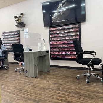 Joie Nails & Spa - Inside - Nail Salons Near Me - Murrieta, California