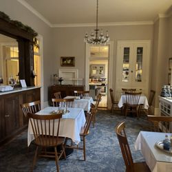 The McCall House - Breakfast room