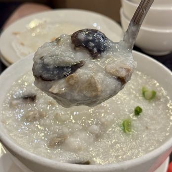 Golden Palace - Pork & Thousand Year Old Egg Congee - Bars Near Me - Uncasville, Connecticut Golden Palace - Pork & Thousand Year Old Egg Congee - Bars Near Me - Uncasville, Connecticut