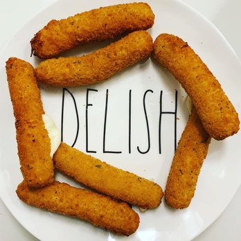 Morris Park Inn - Mozzarella sticks... sooo good - Sports Bars Near Me - Bronx, New York Morris Park Inn - Mozzarella sticks... sooo good - Sports Bars Near Me - Bronx, New York