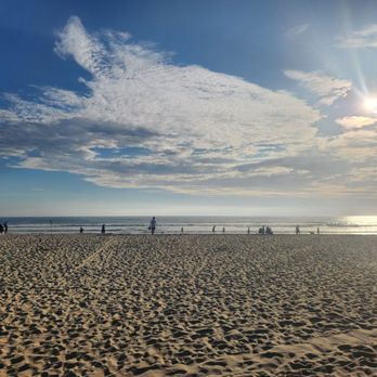 Del Mar Dog Beach - View from 29th St - very close to dog beach - Dog Parks Near Me - Del Mar, California Del Mar Dog Beach - View from 29th St - very close to dog beach - Dog Parks Near Me - Del Mar, California