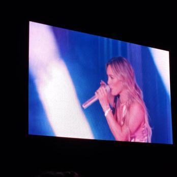 Shoreline Amphitheatre - Hilary Duff - Venues & Event Spaces Near Me - Mountain View, California Shoreline Amphitheatre - Hilary Duff - Venues & Event Spaces Near Me - Mountain View, California