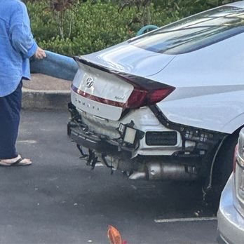 The Palms At Wailea - Beau Hilty-Jones Palms Wailea property manager damaging someone's car - Apartments Near Me - Kihei, Hawaii The Palms At Wailea - Beau Hilty-Jones Palms Wailea property manager damaging someone's car - Apartments Near Me - Kihei, Hawaii