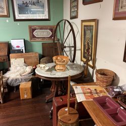 Paisley Pig Antique Mall
