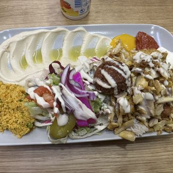 Esra - Shawarma Plate - Arabic Near Me - Berlin, BE