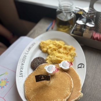 Grumpy's Restaurant - Kids pancake breakfast with sausage - Breakfast & Brunch Near Me - Neptune Beach, Florida Grumpy's Restaurant - Kids pancake breakfast with sausage - Breakfast & Brunch Near Me - Neptune Beach, Florida