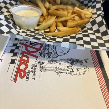 Paul's Place - The breakfast and the hamburgers are delicious  And the fries are bomb! - Diners Near Me - Buena Park, California