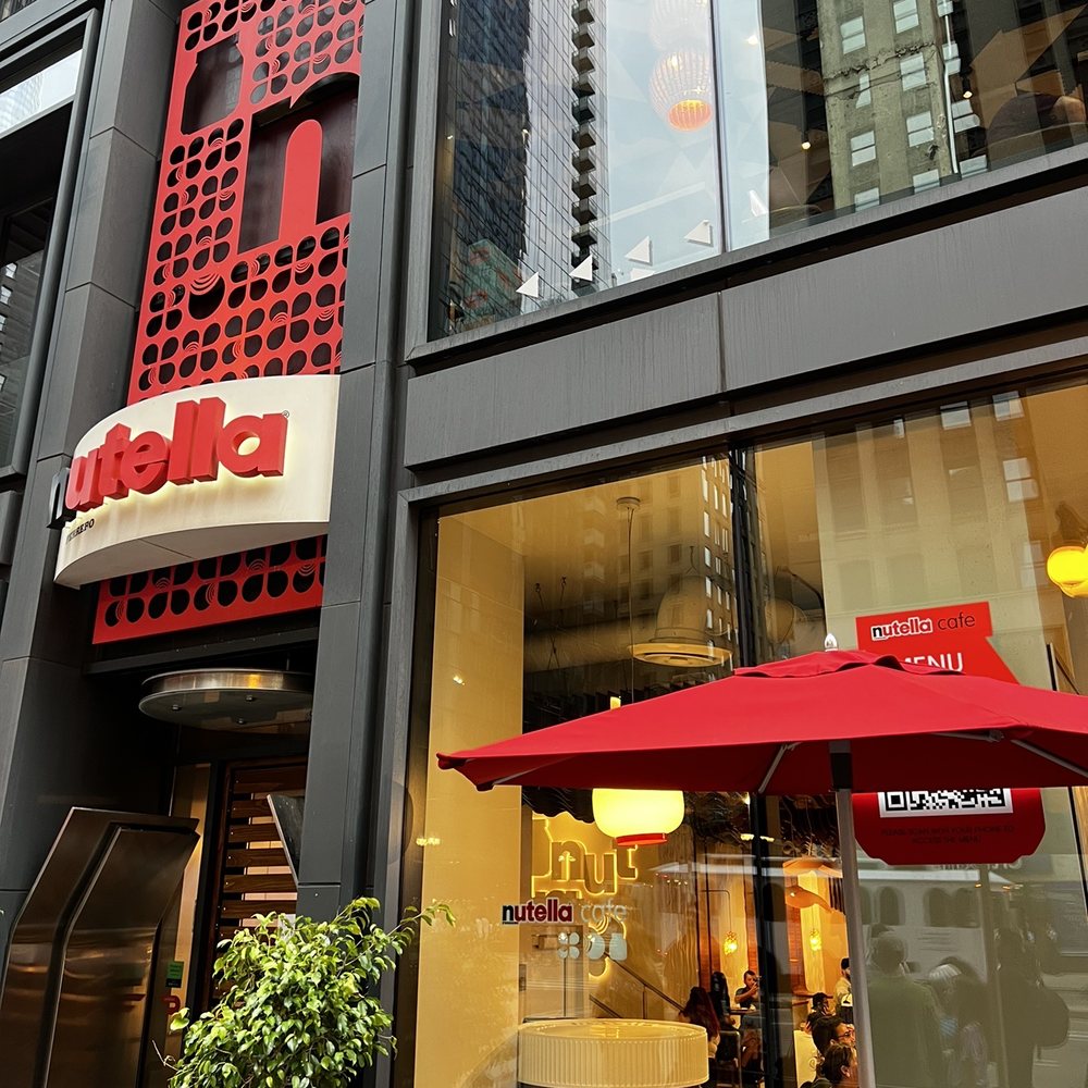 Nutella Cafe - outside - Desserts Near Me - Chicago, Illinois Nutella Cafe - outside - Desserts Near Me - Chicago, Illinois