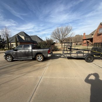 Nevitt Junk Removal - Junk Removal & Hauling Near Me - Edmond, Oklahoma