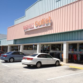 Beall's Outlet - Department Stores Near Me - Cocoa Beach, Florida
