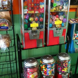 Eddy's Jerk Center