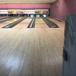 Seminole Bowl - A hole in a wall type place