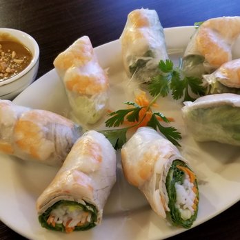 Pho Gia Long - 4 rolls of goi cuon - Vietnamese Near Me - Orange, California Pho Gia Long - 4 rolls of goi cuon - Vietnamese Near Me - Orange, California
