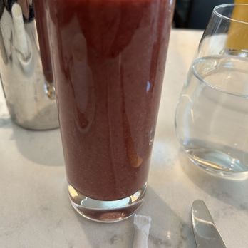 Atrio Wine Bar & Restaurant - Strawberry smoothie - Wine Bars Near Me - New York, New York
