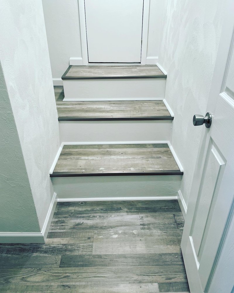 Slide of Lindsey Home Improvement