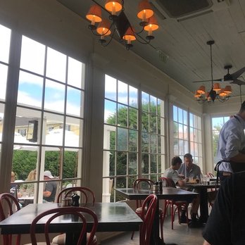 Blue Pig Tavern - New American Near Me - Cape May, New Jersey