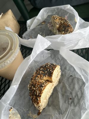 Mocha Mott's by null