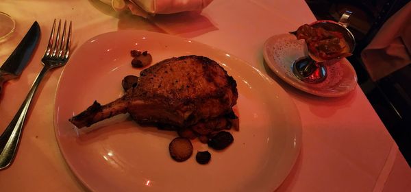 Vic & Anthony's Steakhouse by null