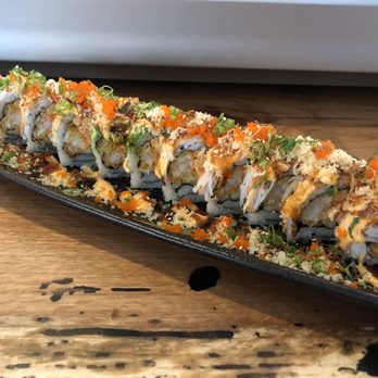 Saltwater Crab - Los Angeles roll - Seafood Near Me - Memphis, Tennessee Saltwater Crab - Los Angeles roll - Seafood Near Me - Memphis, Tennessee
