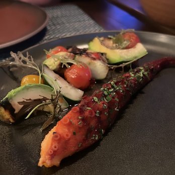 Garrison - New American Near Me - Austin, Texas