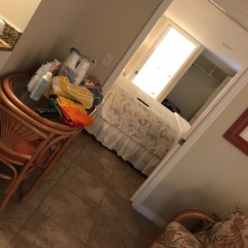 Cedar Cove Resort & Cottages - Spacious - Hotels Near Me - Holmes Beach, Florida