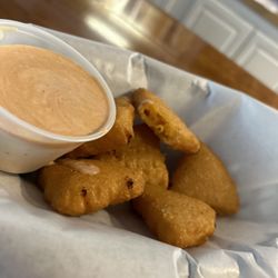 White Horse Inn - Mac n Cheese Bites