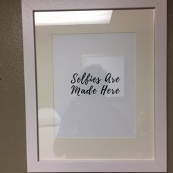 Skinaesthetica - Lol! My selfie will now be on point